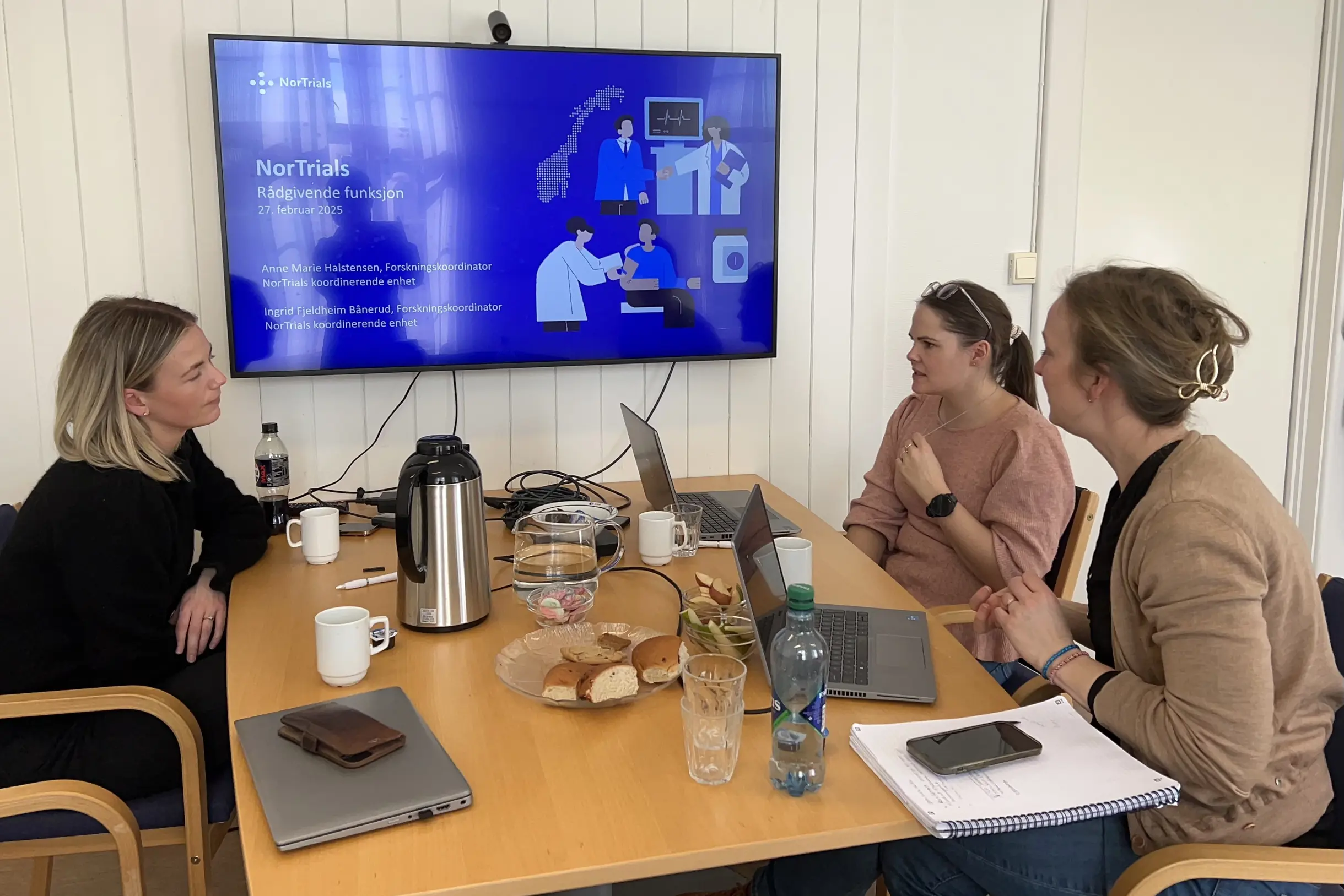 Jorid S. Myklebust, Karianne Solborg og Ingrid Bånerud